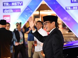 KTP Sandi Lawan Kartu Sakti Maruf