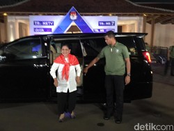 Momen Jokowi Mendadak Pergi Sebelum Debat Cawapres Mulai