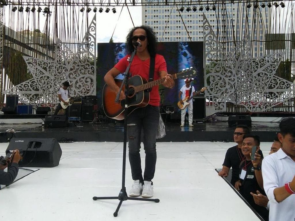 Fokus Ibadah Ketimbang Kerja di Ramadhan Kali Ini, Slank Lagi Tobat Fokus Ibadah Ketimbang Kerja di Ramadhan Kali Ini, Slank Lagi Tobat