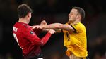 MU Digigit Serigala di Molineux
