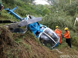 Peristiwa di Tasik: Helikopter Jatuh, Suami-Istri Pamer Seks, dan Pria Bakar Diri