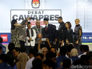 Janji Manis Maruf dan Sandiaga Atasi Tekornya BPJS Kesehatan