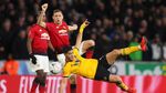 MU Digigit Serigala di Molineux