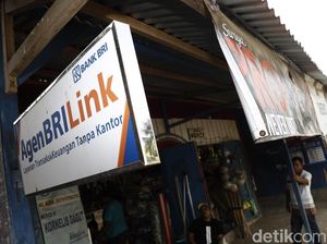 AgenBRILink Dekatkan Layanan Perbankan hingga ke Tengah Kebun Kelapa Sawit