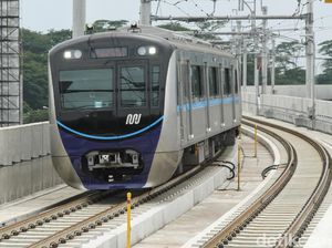 Temuan Artefak Tak Ganggu Proyek MRT Sebab Hanya dari Urukan Temuan Artefak Tak Ganggu Proyek MRT Sebab Hanya dari Urukan