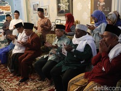 Video Momen Maruf Amin Didoakan Para Ulama