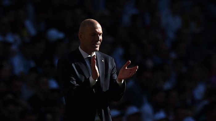 Zinedine Zidane saat memimpin Real Madrid menghadapi Celta Vigo di Santiago Bernabeu, Sabtu (16/3/2019). (Foto: Denis Doyle/Getty Images) Zinedine Zidane saat memimpin Real Madrid menghadapi Celta Vigo di Santiago Bernabeu, Sabtu (16/3/2019). (Foto: Denis Doyle/Getty Images)
