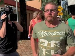 Komentar Dukung Teroris di Medsos, Pria Ini Dilarang Gunakan Internet