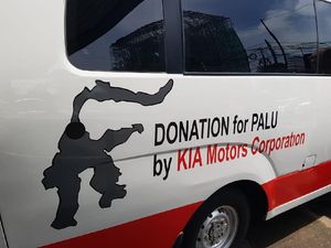 Kia Sumbang Mobil Bantu Korban Bencana Gempa dan Tsunami Palu Kia Sumbang Mobil Bantu Korban Bencana Gempa dan Tsunami Palu