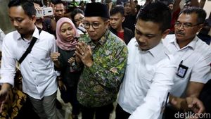 Menag Kembali ke Ruang Kerjanya Usai Digeledah KPK