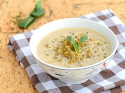 Menu Harian Ramadan ke-28: Kenikmatan Bubur Kacang Ijo dan Tumis Sosis Buat Buka