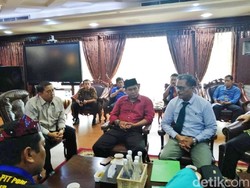 Terima Aduan Guru Honorer, Fadli Zon Soroti Perhatian Pemerintah