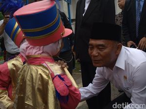 Mendikbud Klaim Sudah Revitalisasi 2 Ribu SMK Selama Dua Tahun Mendikbud Klaim Sudah Revitalisasi 2 Ribu SMK Selama Dua Tahun