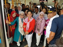 Didampingi Menhub, Iriana Jokowi dan Mufidah Kalla Jajal MRT Jakarta