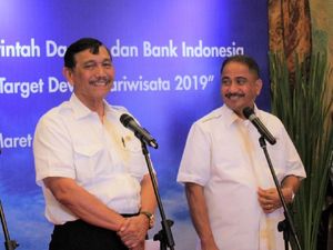Luhut: Kita di Jalur yang Benar Dalam Pengembangan Pariwisata Luhut: Kita di Jalur yang Benar Dalam Pengembangan Pariwisata
