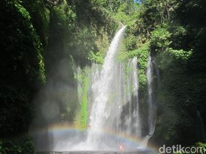 Foto: Keindahan Air Terjun Tiu Kelep yang Memakan Korban Foto: Keindahan Air Terjun Tiu Kelep yang Memakan Korban