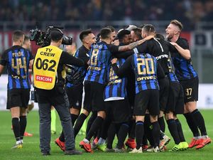 Lima Gol di San Siro, Inter Pecundangi Milan