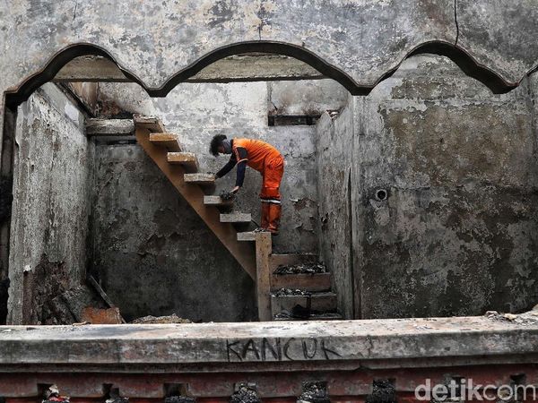 Potret Pemukiman Warga Krukut yang Hangus Dilalap Api