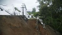 Makam Raja Mataram di Imogiri Longsor