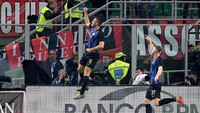 Pemain Inter, Stefan De Vrij, yang menjadi pencetak gol kedua tim asuhan Luciano Spalletti pada menit ke-51. (Foto: Daniele Mascolo/Reuters)