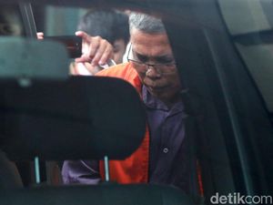 Jaksa KPK Tanya Pejabat PUPR: Anda Simpan Rp 1,3 M di Kamar Mandi? Jaksa KPK Tanya Pejabat PUPR: Anda Simpan Rp 1,3 M di Kamar Mandi?