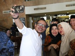 Menaker Minta Serikat Pekerja Menyesuaikan dengan Perubahan Zaman