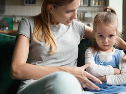 Jangan Gunakan 5 Kalimat Ini Jika Ingin Anak Bermental Kuat, Orang Tua Catat!