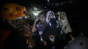 Warga Bantul Dievakuasi Akibat Banjir dan Tanah Longsor