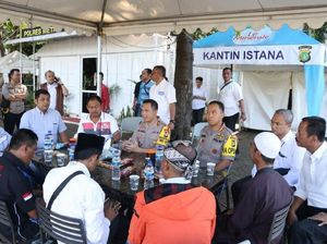 Dimediasi, Massa Demo dan Pertamina Patra Niaga Sepakat Bertemu Lagi Lusa Dimediasi, Massa Demo dan Pertamina Patra Niaga Sepakat Bertemu Lagi Lusa