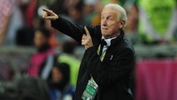 Giovanni Trapattoni adalah salah satu pelatih paling sukses dari Italia. Selain meraih banyak gelar bersama Juventus, ia juga memberi masing-masing tiga trofi untuk Inter Milan dan Bayern Munich. Foto: Jamie McDonald/Getty Images