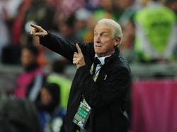 Giovanni Trapattoni adalah salah satu pelatih paling sukses dari Italia. Selain meraih banyak gelar bersama Juventus, ia juga memberi masing-masing tiga trofi untuk Inter Milan dan Bayern Munich. Foto: Jamie McDonald/Getty Images