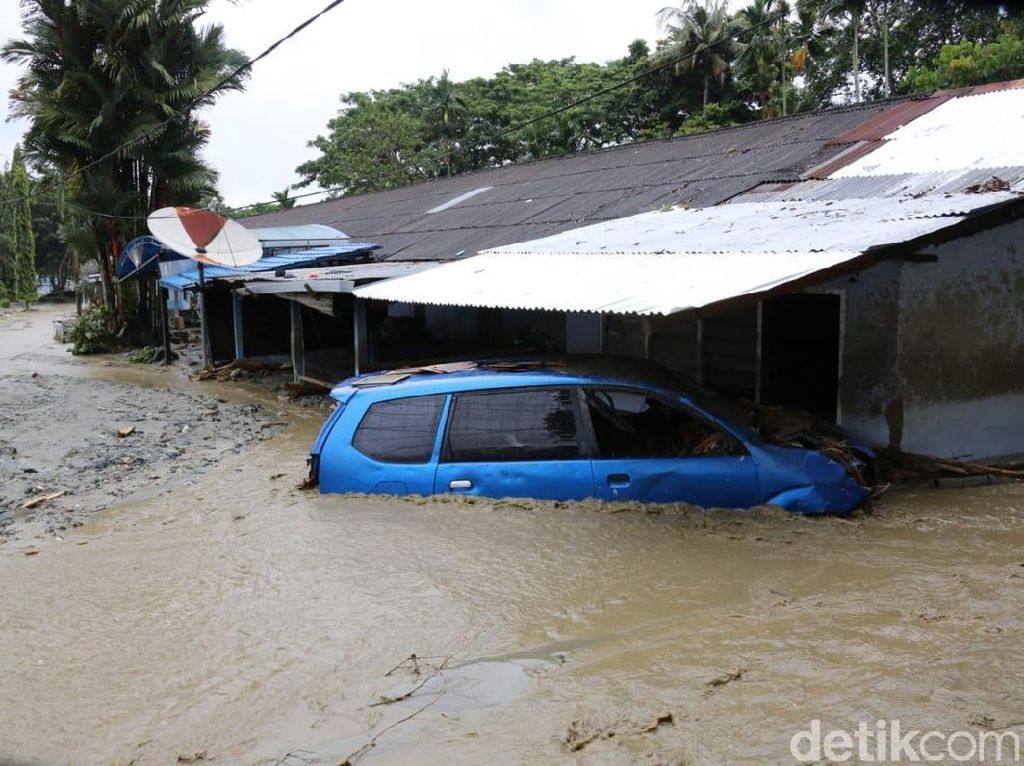 Banjir Bandang Sentani, Pemkab Jayapura Tetapkan Status Tanggap Darurat Banjir Bandang Sentani, Pemkab Jayapura Tetapkan Status Tanggap Darurat