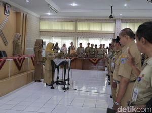 Bupati Tegal Terima Aduan Sekolah Tarik Iuran Agar Bisa UNBK Mandiri Bupati Tegal Terima Aduan Sekolah Tarik Iuran Agar Bisa UNBK Mandiri