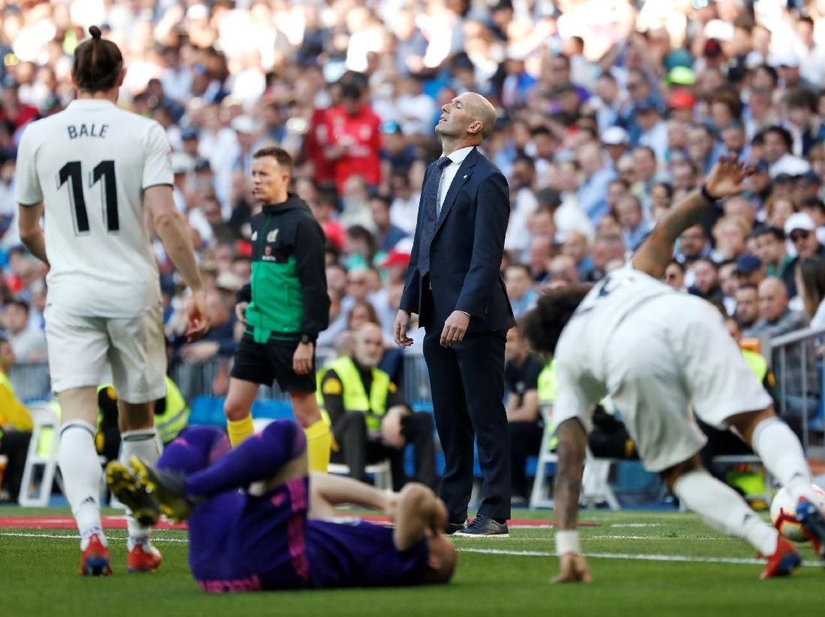 Zinedine Zidane pada di salah satu laga Real Madrid. (Foto: Susana Vera/Reuters)