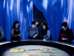 Petualangan Ajaib Wonderland Hadir di ArtScience Museum Singapura