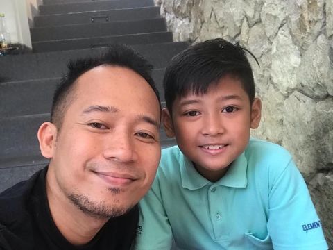 Denny Cagur dan Anak