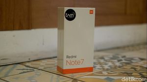 Unboxing Redmi Note 7 Buatan Indonesia