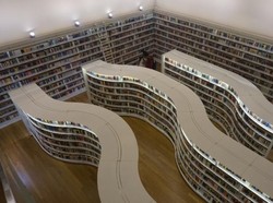 Ada Loh Perpustakaan Instagramable di Orchard