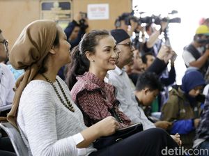 Atiqah Hasiholan Absen Temani Ratna Sarumpaet Jalani Sidang, Kenapa? Atiqah Hasiholan Absen Temani Ratna Sarumpaet Jalani Sidang, Kenapa?
