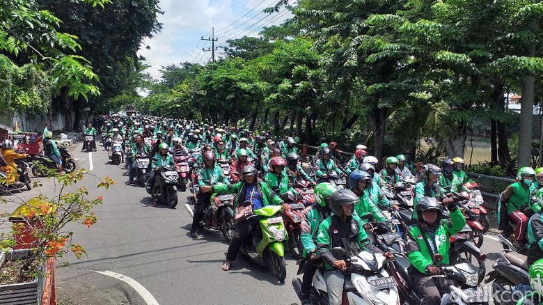 Ratusan Ojol akan Gelar Aksi Solidaritas Rekannya Diadili di PN Surabaya