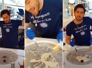 Pasang Gaya Seksi Saat Buat Es Krim, Pria Tampan Ini Malah Dikritik