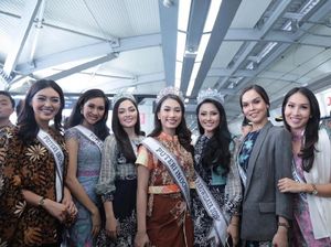 Foto: Cantiknya Puteri Indonesia 2019 Saat Dampingi Jokowi Naik MRT Foto: Cantiknya Puteri Indonesia 2019 Saat Dampingi Jokowi Naik MRT