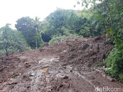 Sempat Terkendala Hujan, Pencarian 2 Korban Longsor di Bantul Dilanjutkan