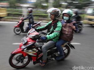 Mulai 1 Mei, Tarif Ojol Naik sampai 20% Mulai 1 Mei, Tarif Ojol Naik sampai 20%