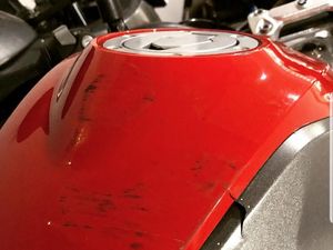 Aduh! Motor Adventure Ariel Noah Jatuh, Tangki Pecah dan Lecet