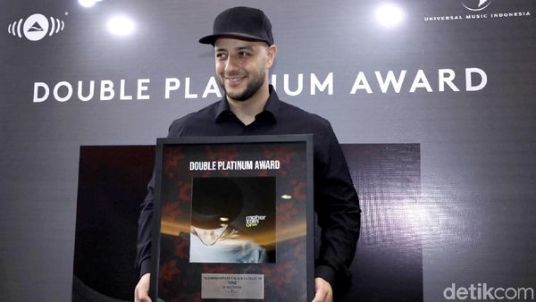 Lama Tak Muncul, Maher Zain Kembali Raih Penghargaan