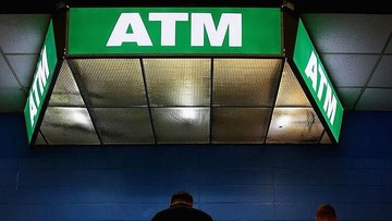 Bank-bank di RI Mulai Kurangi Mesin ATM, Ini Dia Penyebabnya!