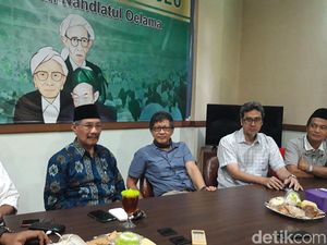 Diskusi Akal Sehat Batal Terselenggara, Rocky Gerung Menyoal Logika Diskusi Akal Sehat Batal Terselenggara, Rocky Gerung Menyoal Logika