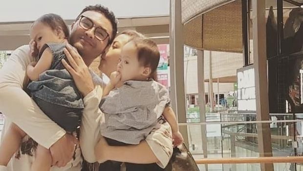 Surya Saputra dan Chyntia Lamusu