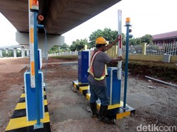 Berapa Tarif Parkir Mobil dan Motor di Stasiun MRT?